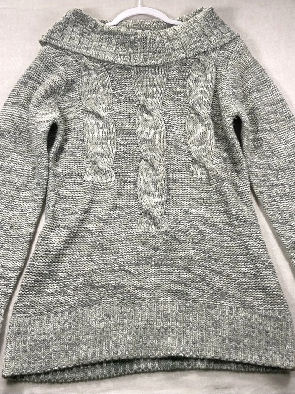 Carolyn Taylor Cable Knit Sweater M Women’s Gray Marled Cowl Neck